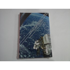       GLOBAL  CITIZENSHIP  Perspectives of a World Community  (carte sigilata)  -  Roland  BERNECKER / Ronald  GRATZ   